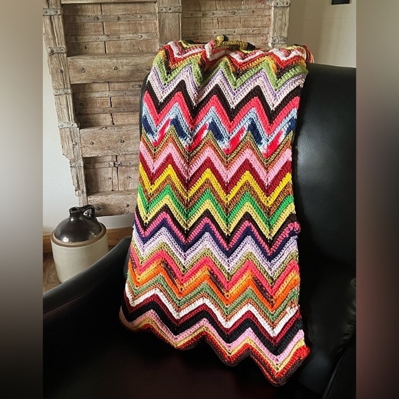 Unbranded Other - Crocheted Vintage Bright Multicolored Chevron Hand Knit Afghan Throw Blanket